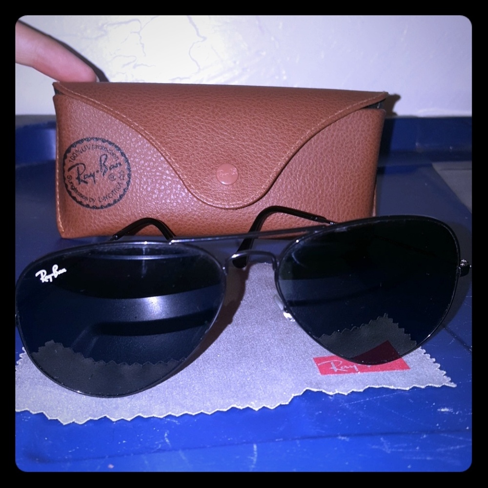 Ray Ban Black Aviators